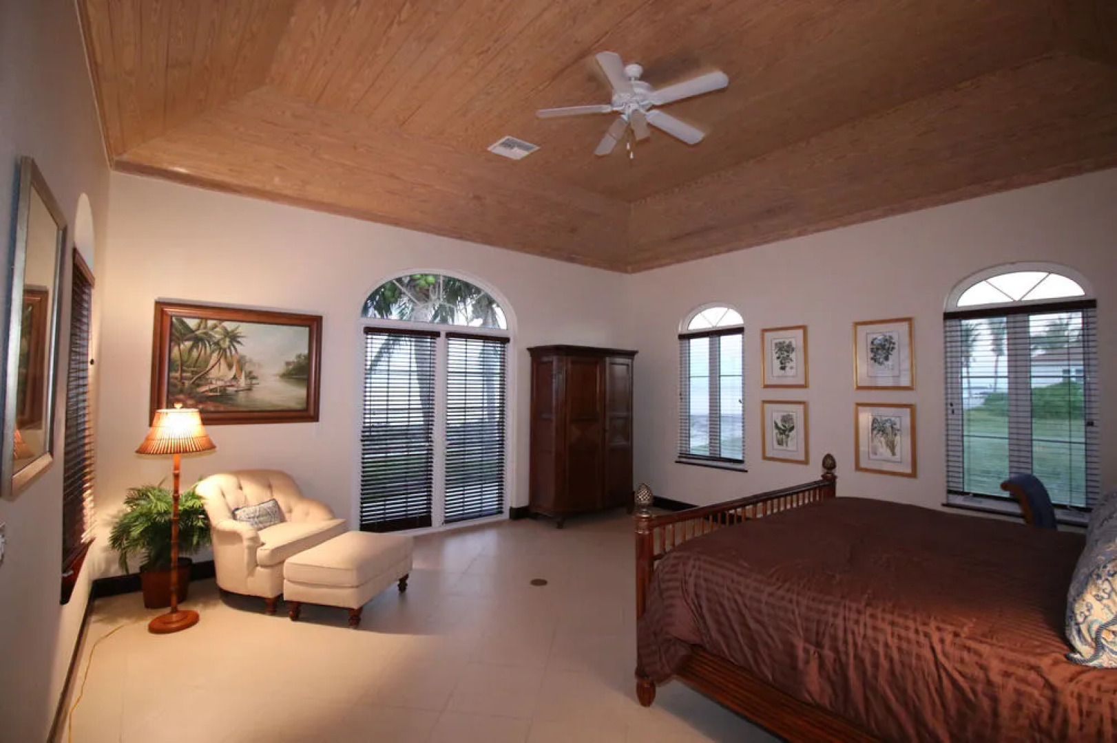 Waterside Escapes Villa