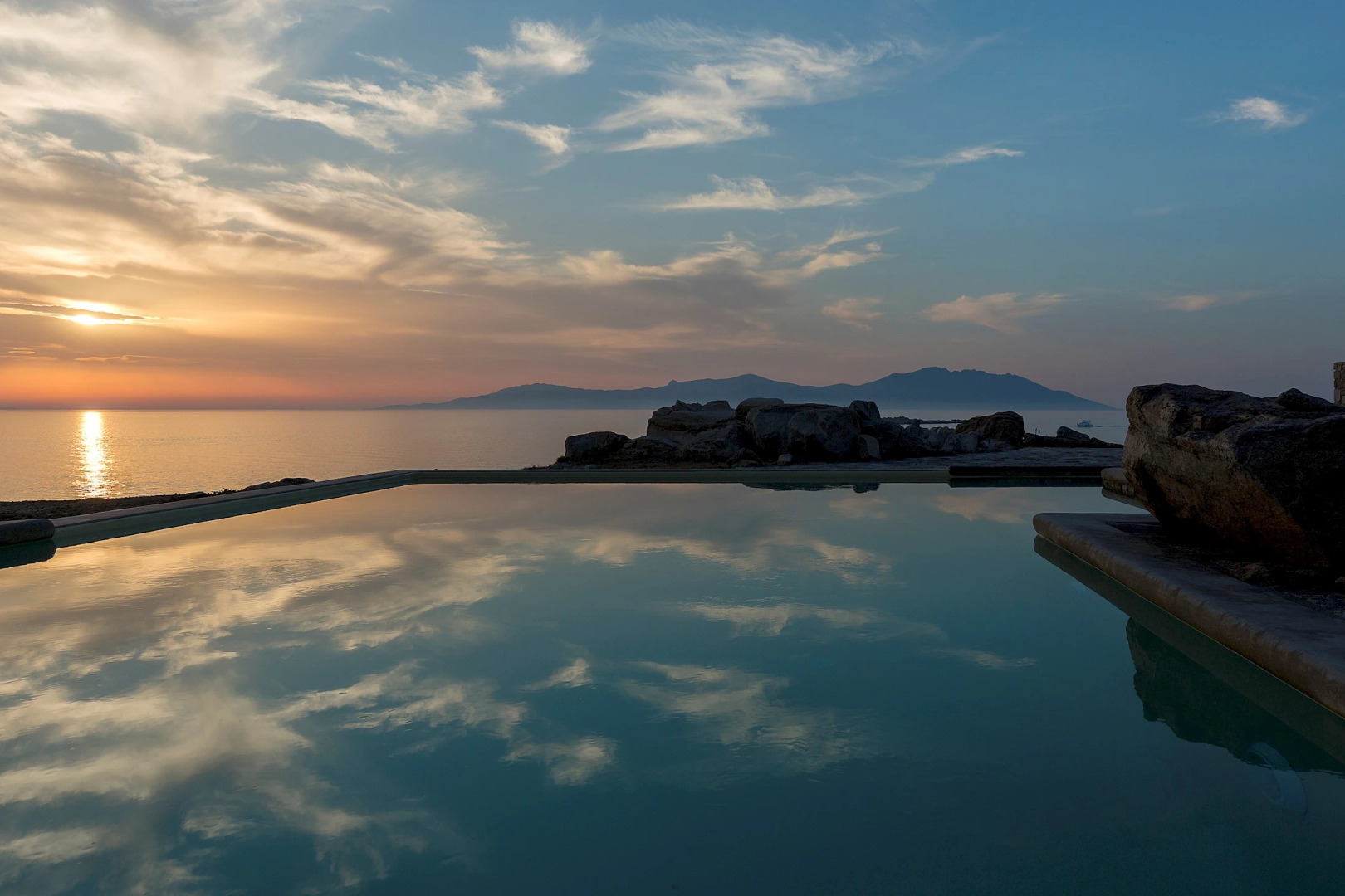 Villa Pergisos by Whitelist Mykonos