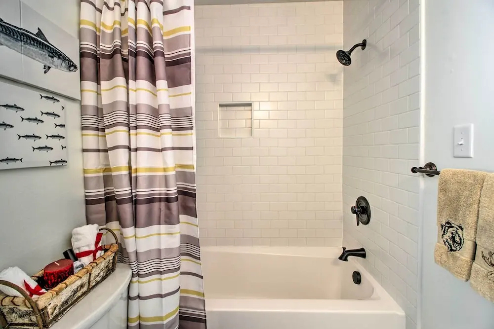 Waterfront Gull Lake w/ Dock: Family Friendly!