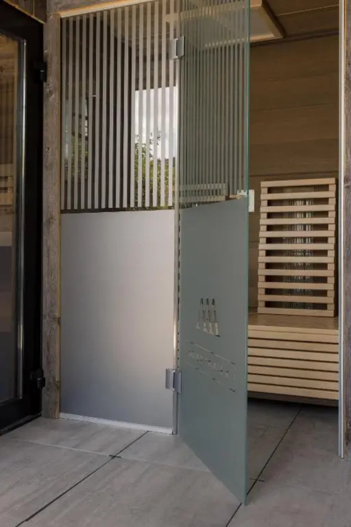 EAST GOING TRIPLE A Apartments