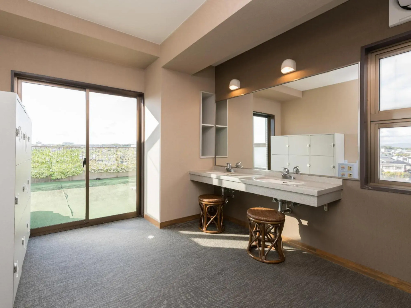 OYO Business Hotel Koyo