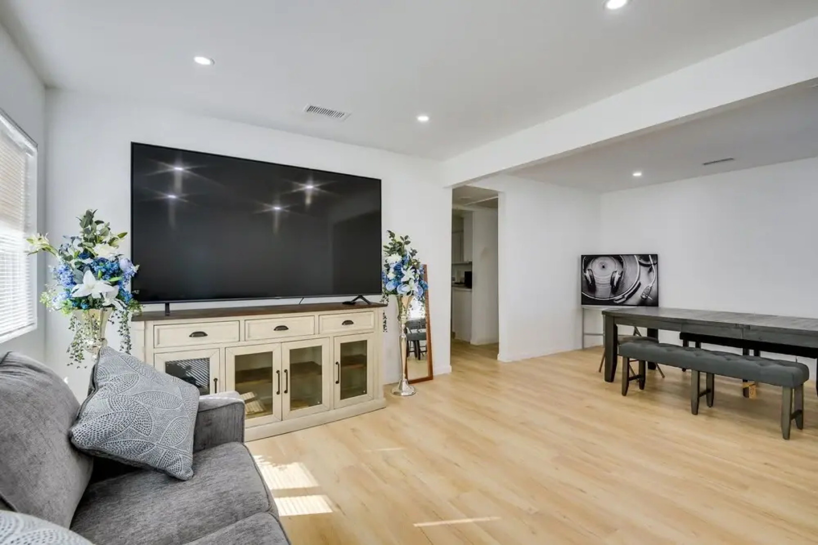 Pico Rivera Home w/ Patio ~ 20 Mi to Disney!