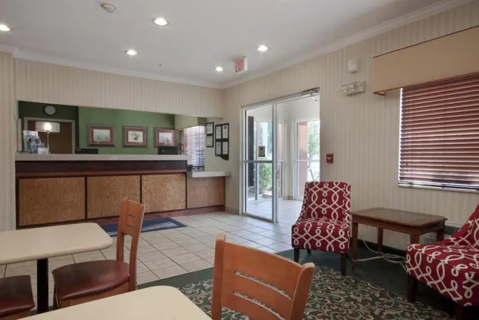 Country Inn & Suites  Fairview Heights IL