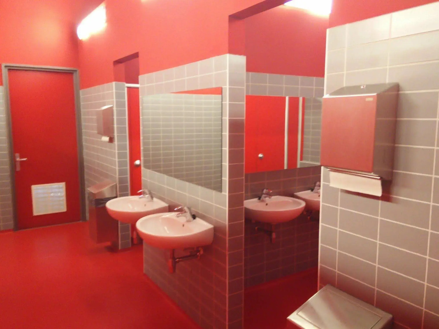 Stayokay Eindhoven - Hostel