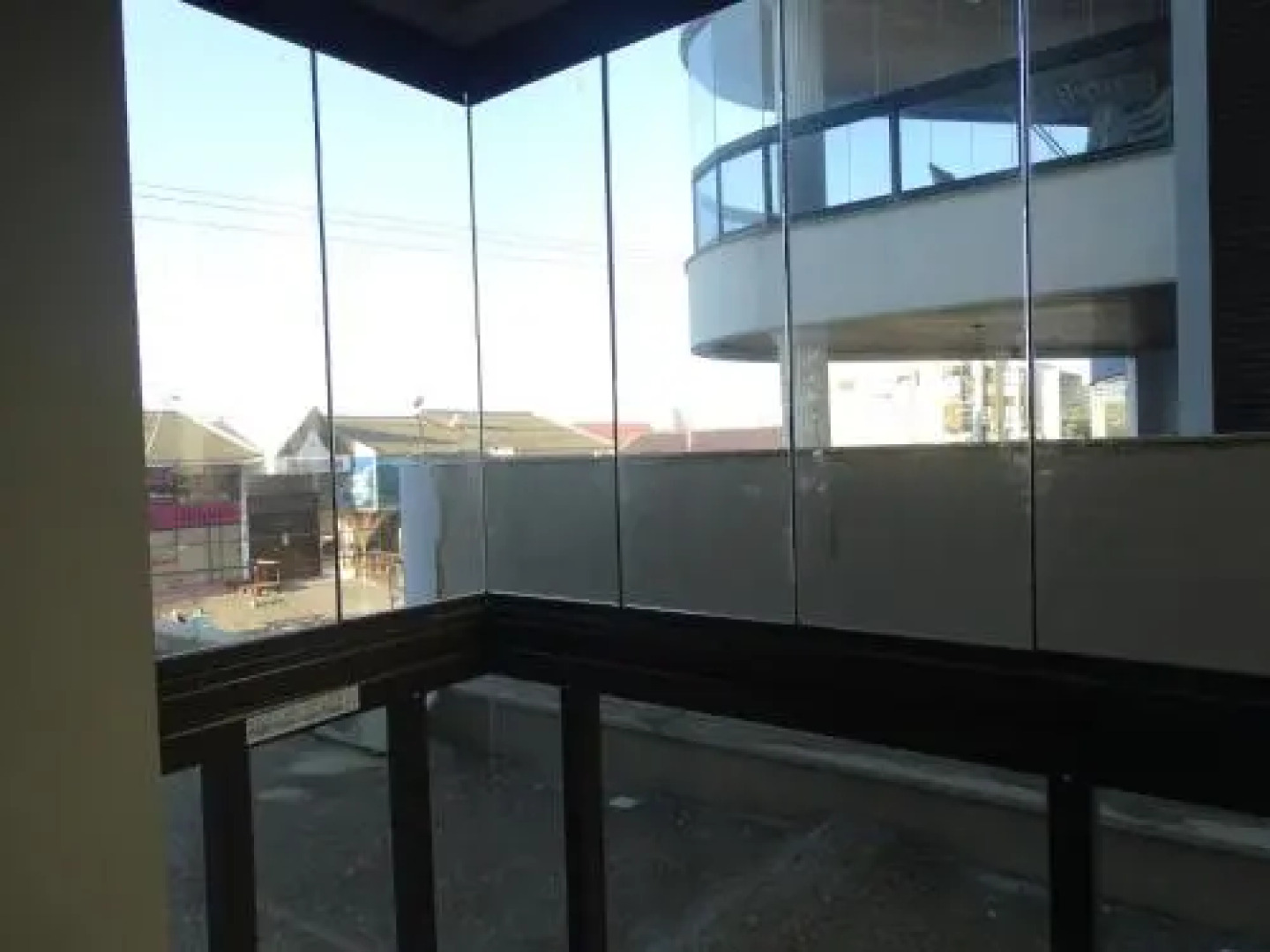 APARTAMENTO BOMBAS avenida principal