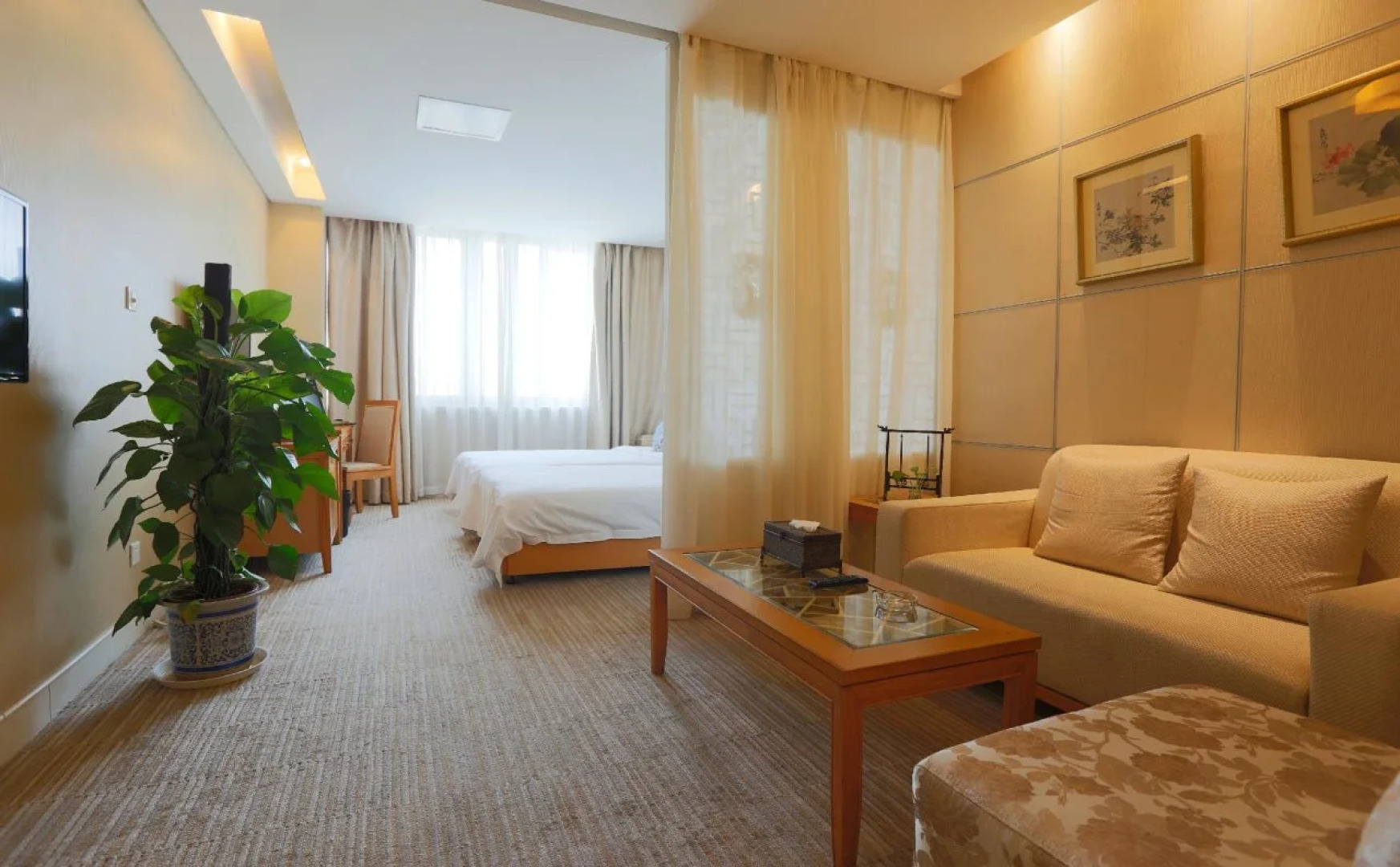 苏州新区狮山书香世家酒店