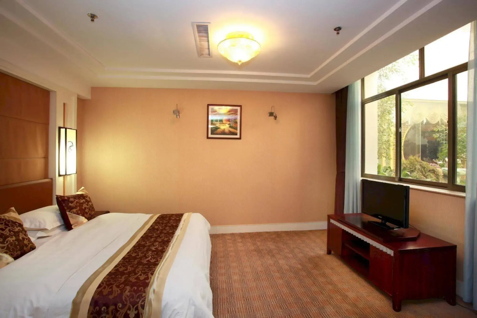 Yantai Golden Beach Hotel