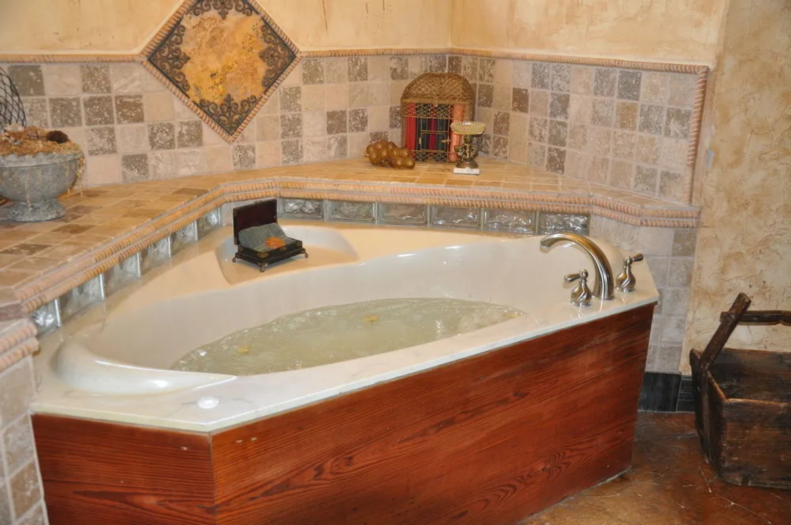 Cat's Meow Bed & Breakfast