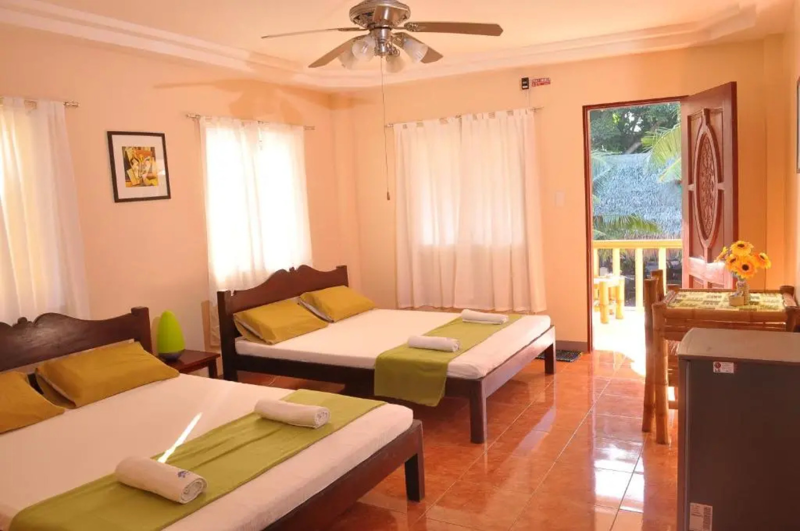 Slam's Garden Dive Resort