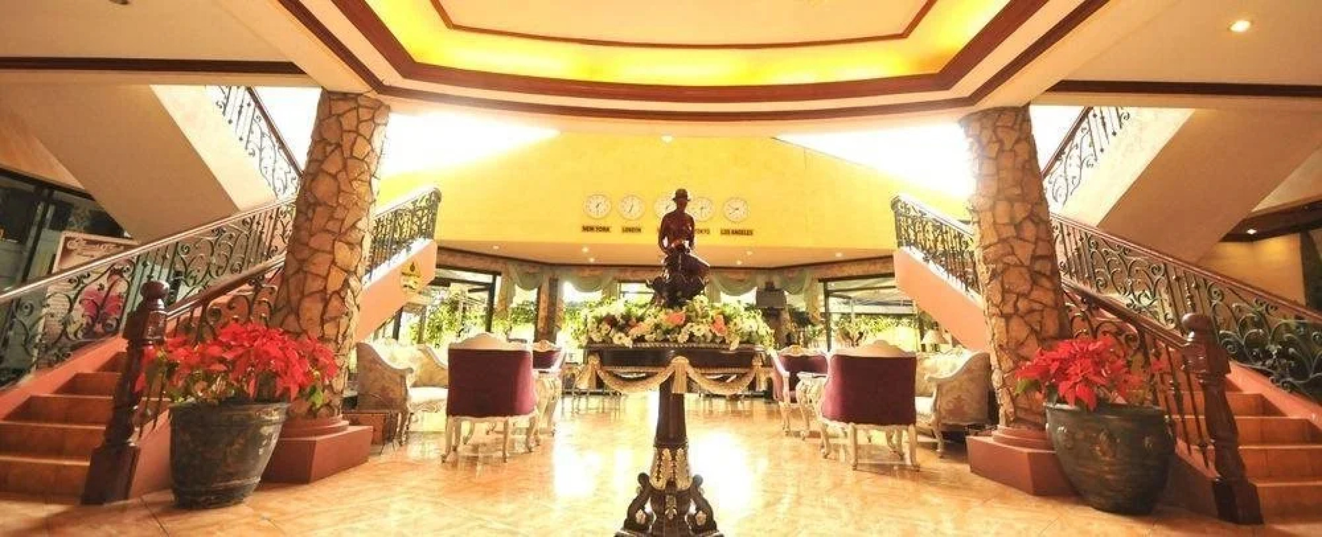 Queen Margarette Hotel Mauban
