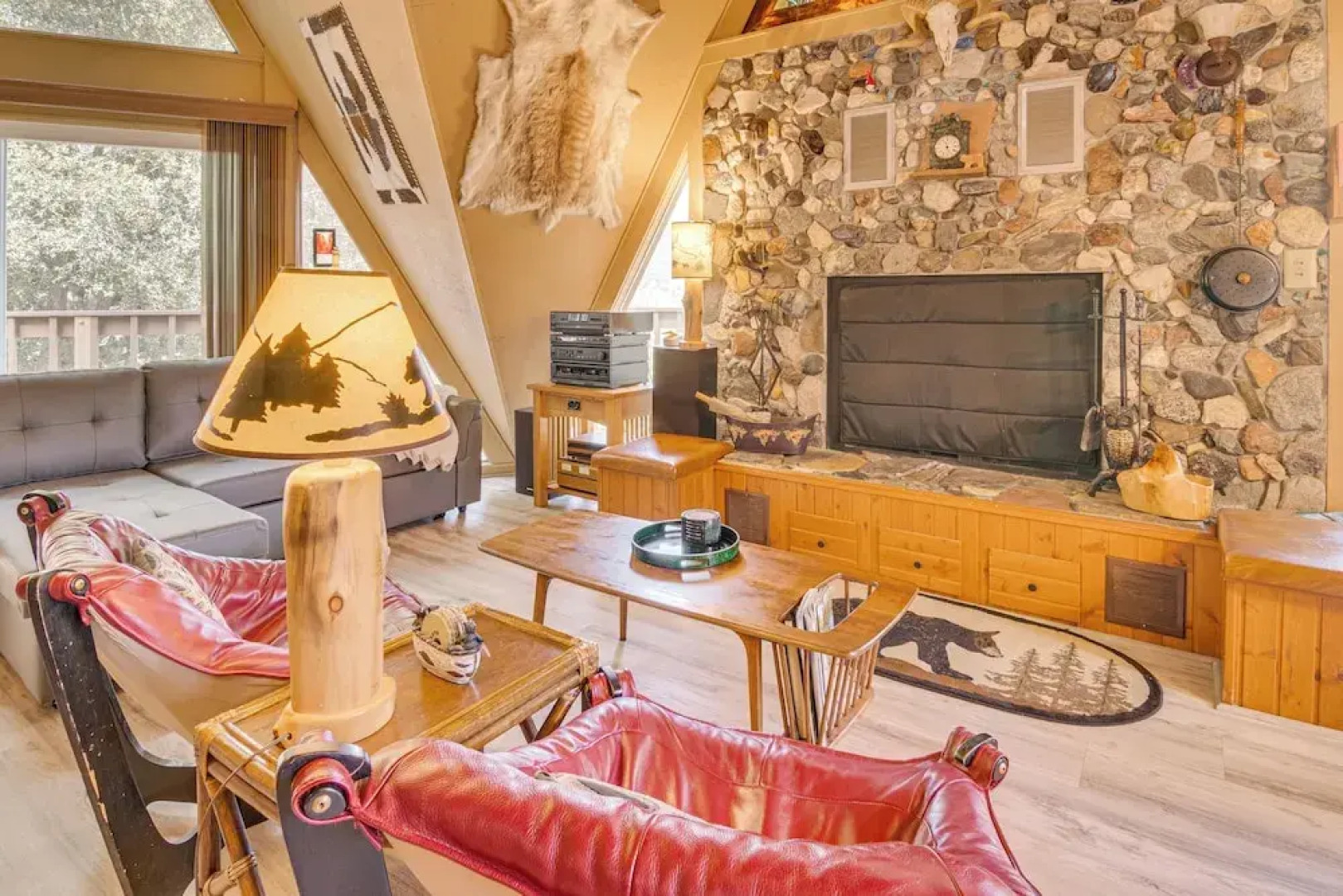 'star House' Unique Home w/ 360 Mountain Views!