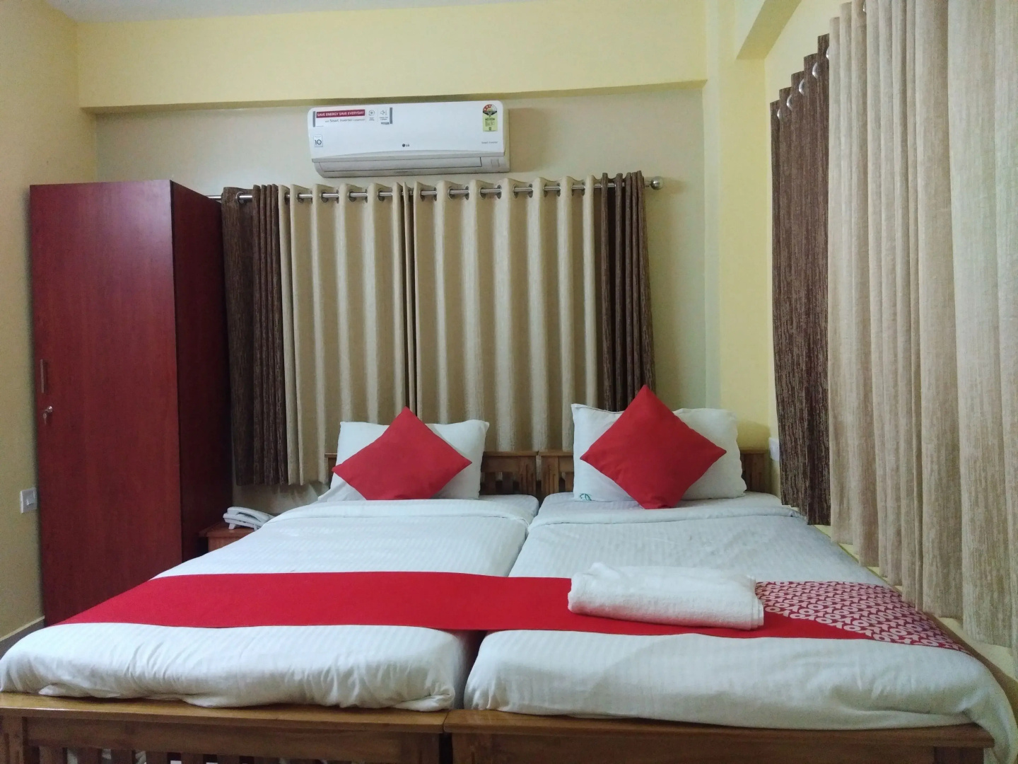 Hotel Green Plaza