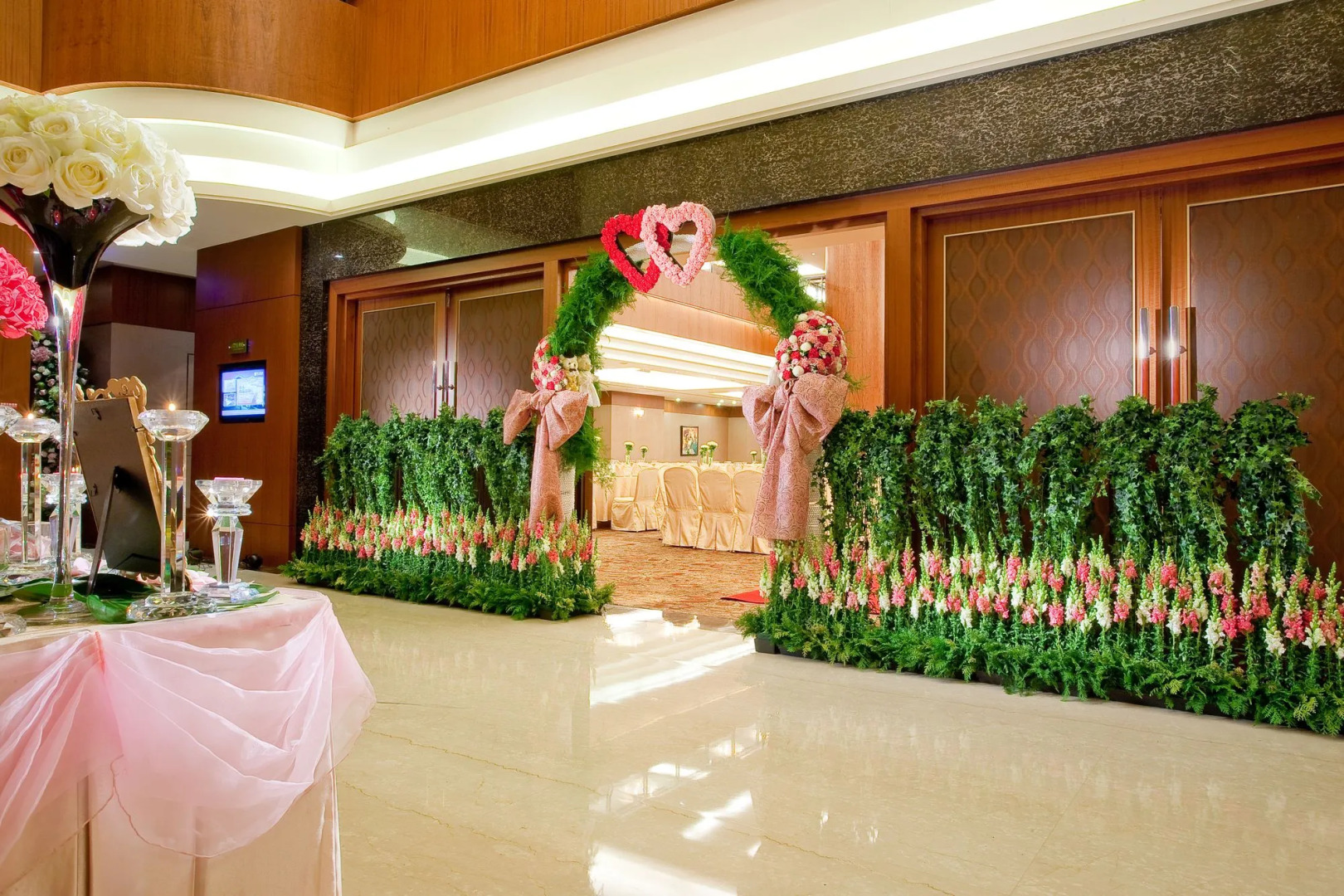 Queena Plaza Hotel Tainan