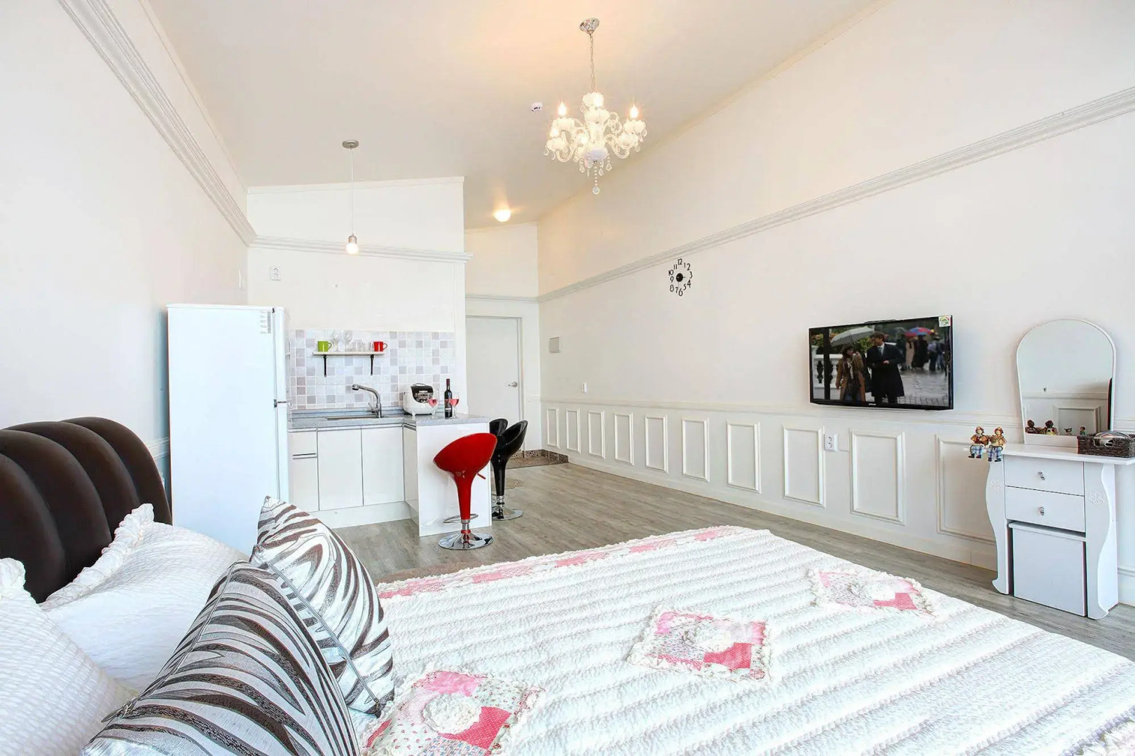 Healing View Pension