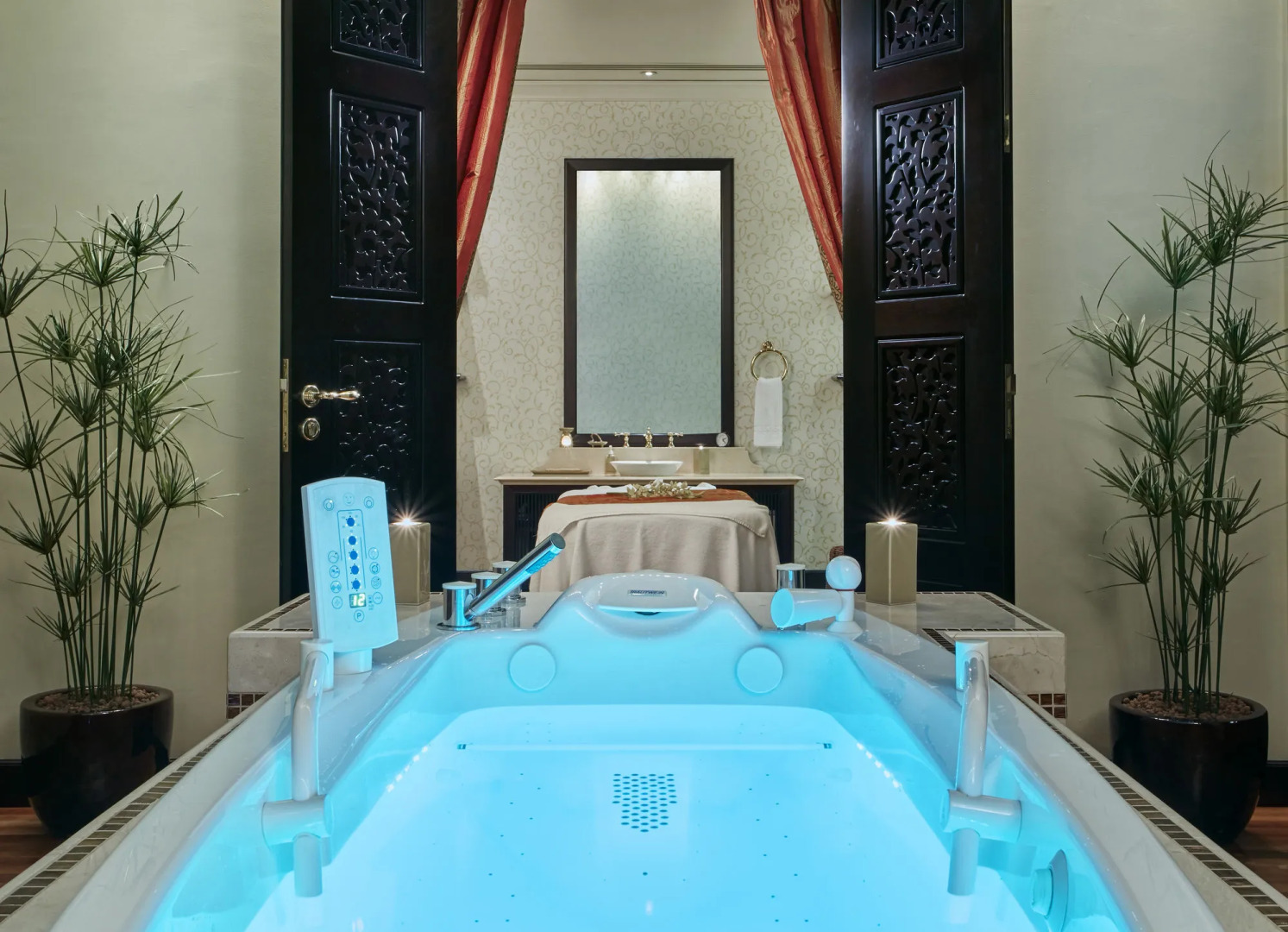 Holiday Inn Kuwait Al Thuraya City by IHG