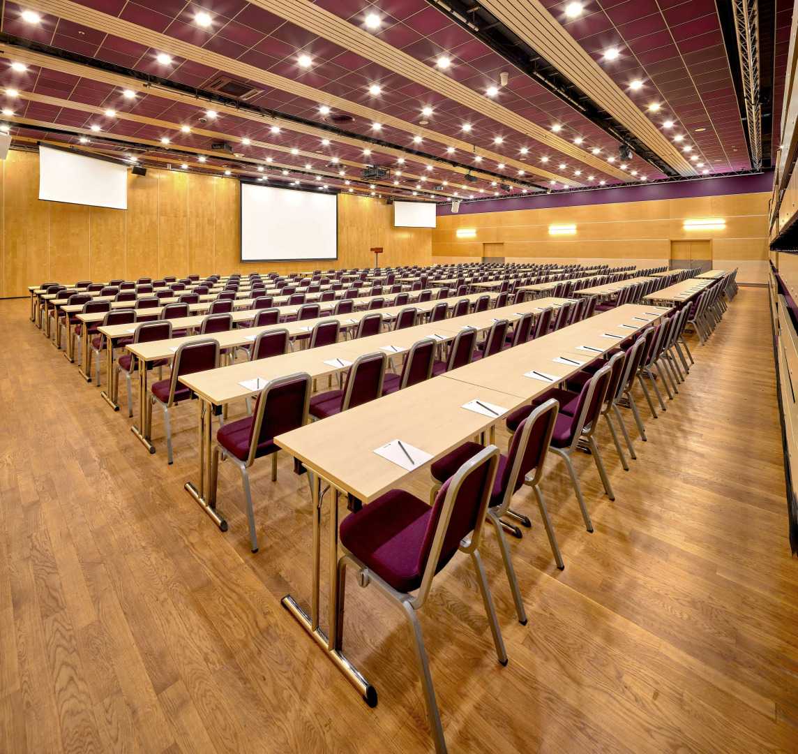 Отель Radisson Blu Latvija Conference & Spa