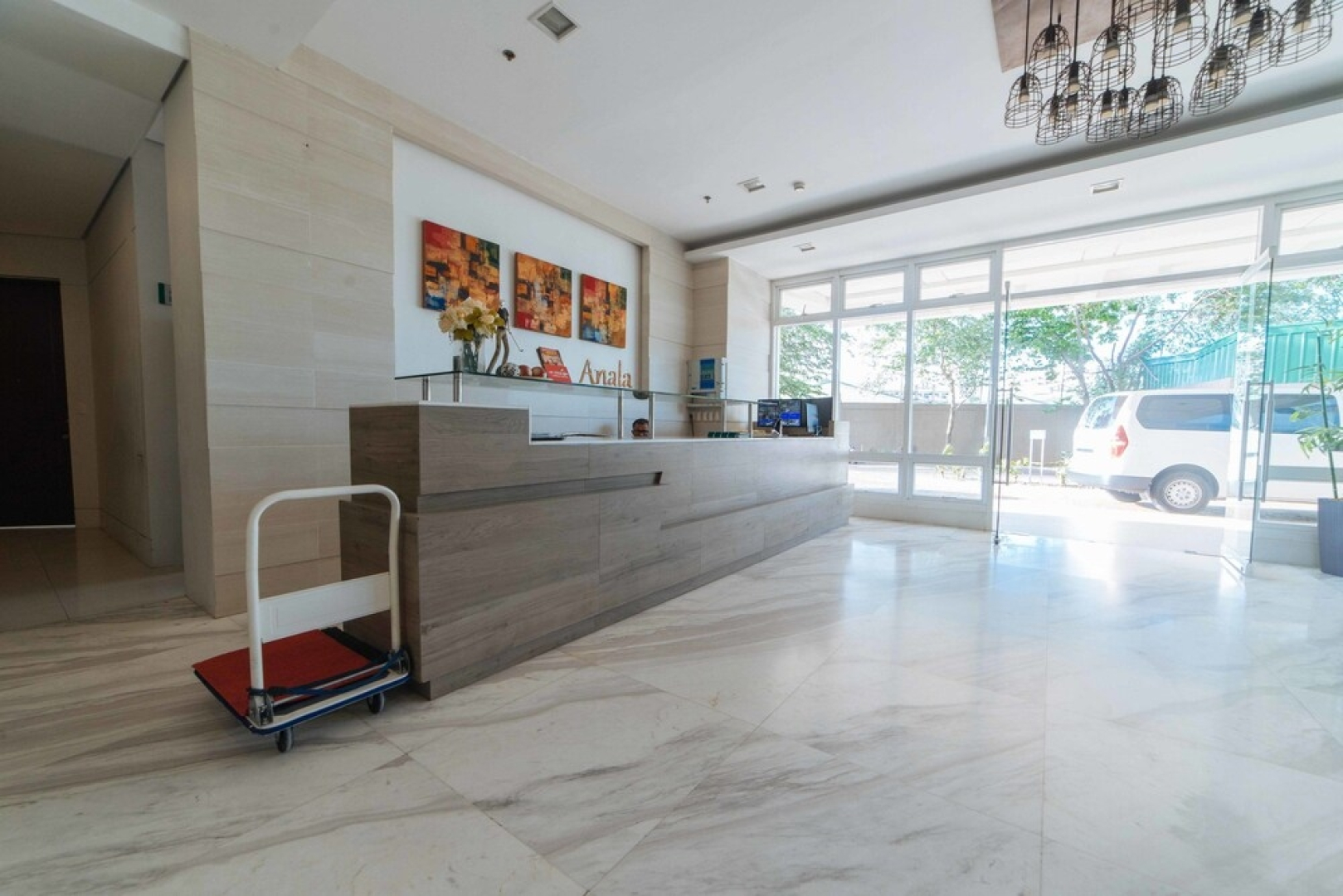 RedDoorz Premium @ Anuva Residences