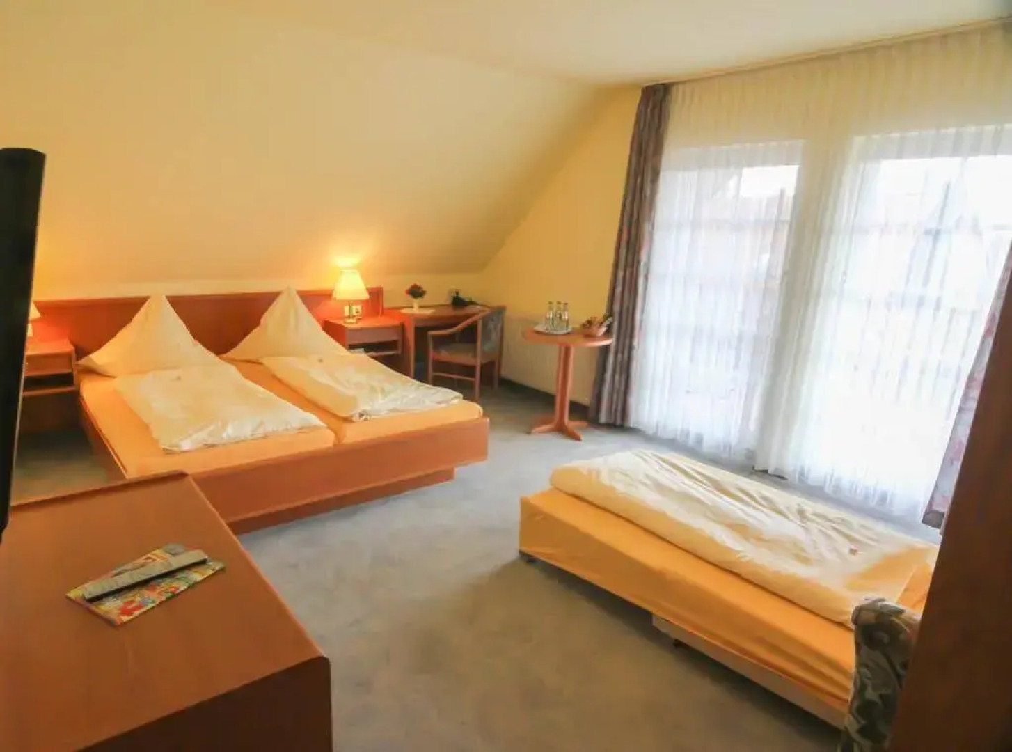 Hotel & Gasthaus Zur Linde