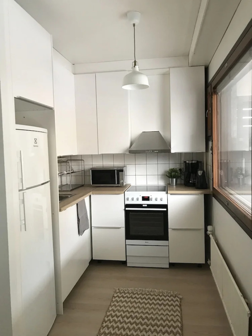 SSA Spot Bright 1-room apartment 5004B10