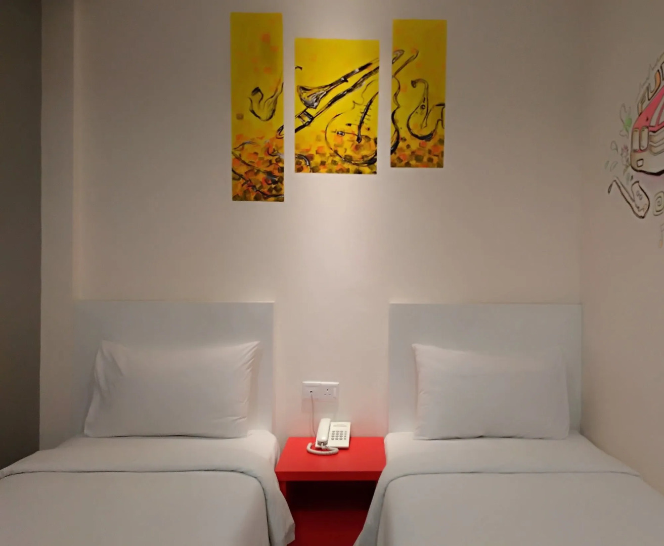 Hotel Strawberry Fields