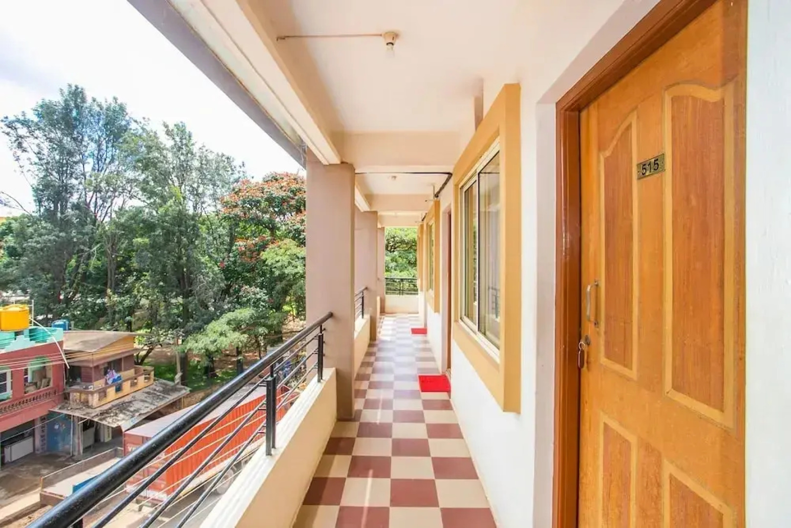 LG Residency by OYO Rooms