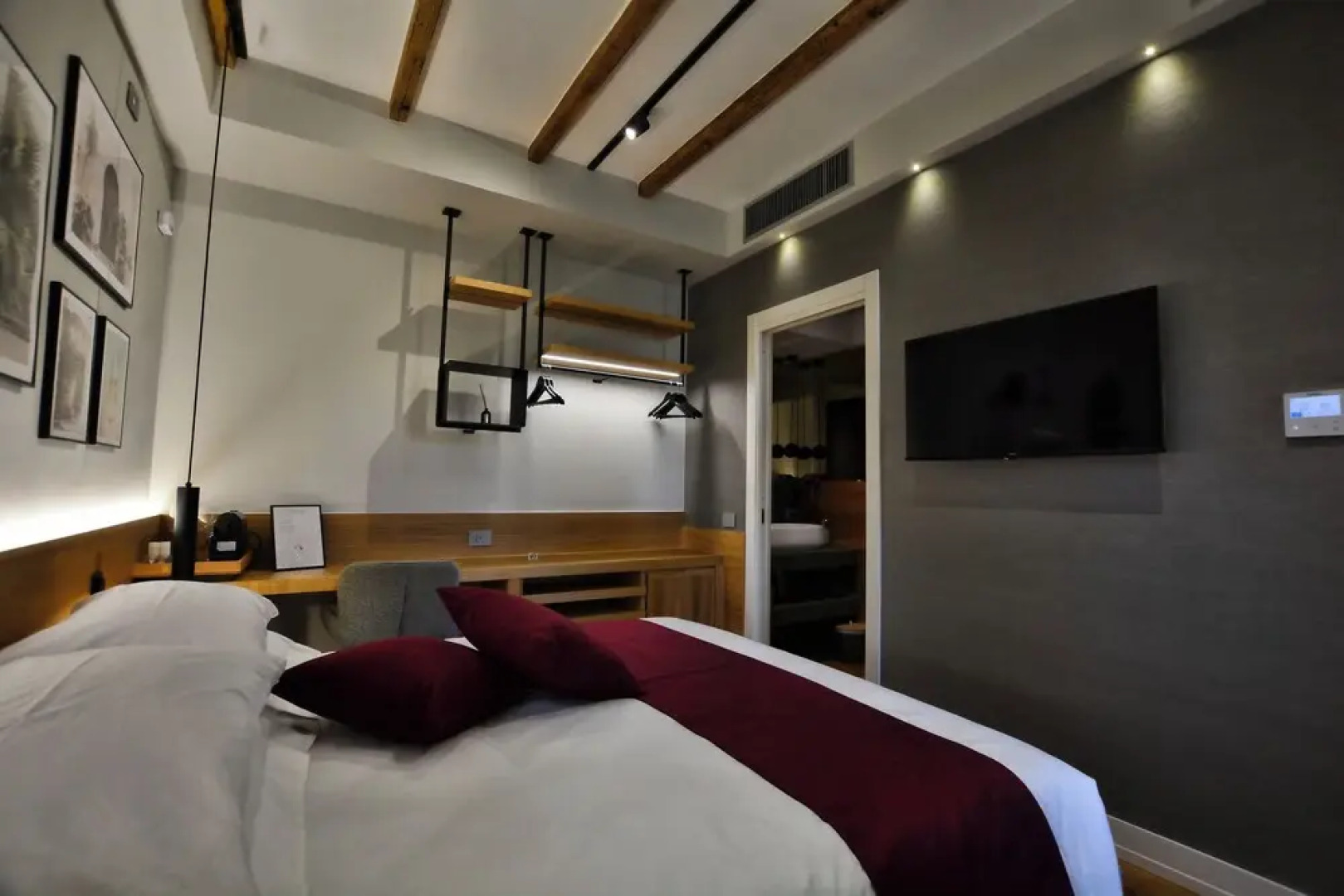 Corte Sospesa Guest House & Spa