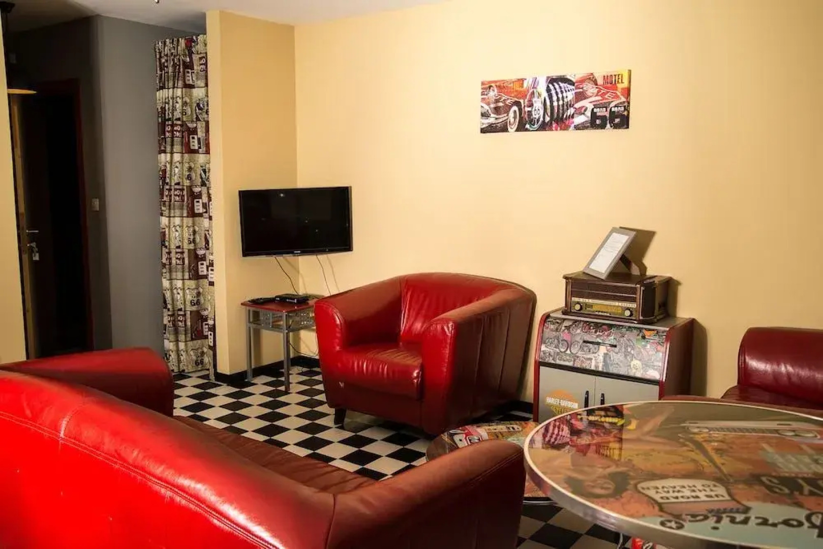 Guest House Western City