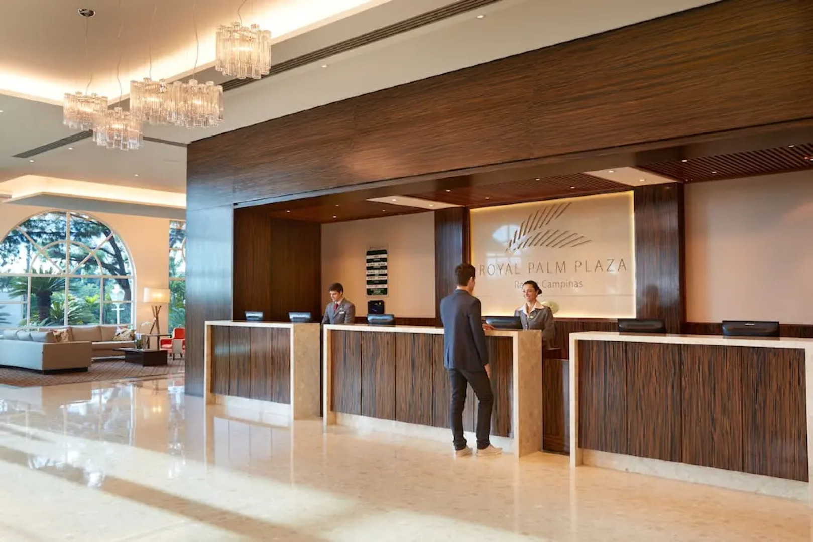 Royal Palm Plaza / The Palms