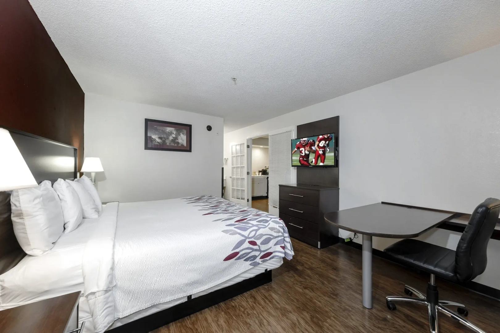 Red Roof Inn & Suites Savannah Airport