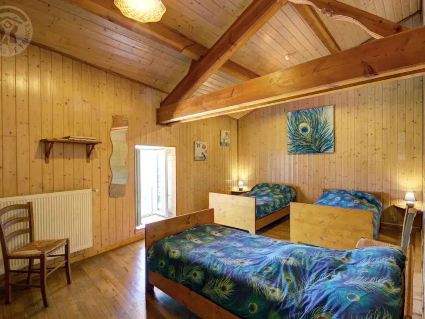 Gîte Saint-Romain-d'Urfé, 5 pièces, 9 personnes - FR-1-496-36