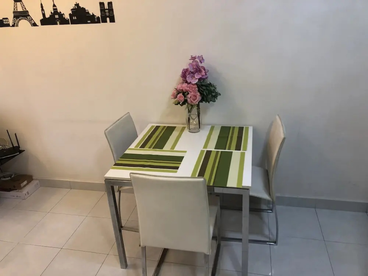 Cozy Homestay at Main Place