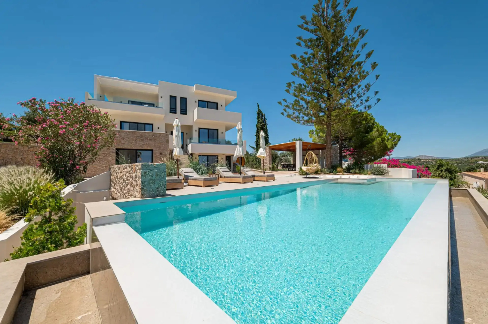 Skyline Luxury Pavilions