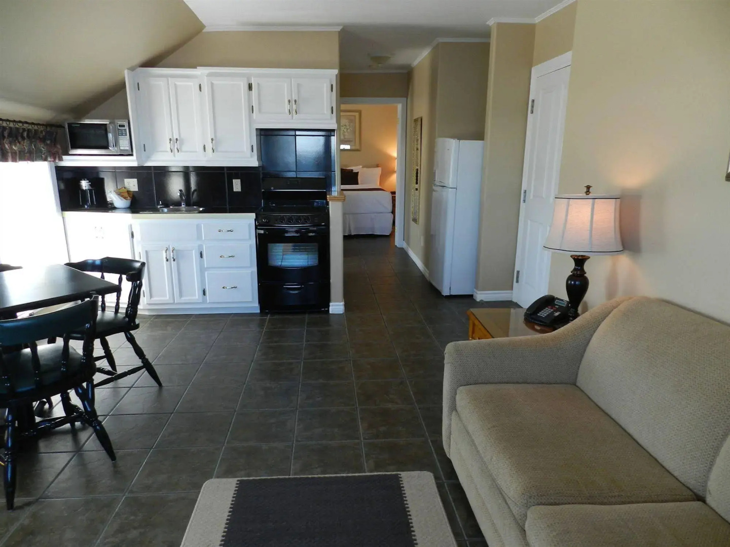 Fundy Complex Dockside Suites