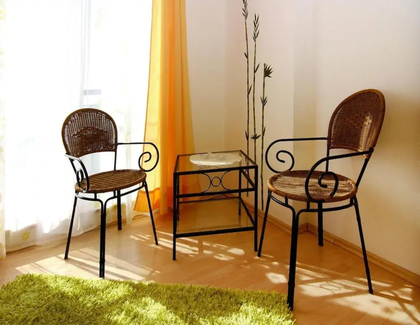 Doppelhaushaelfte am Hafen von Neuendorf