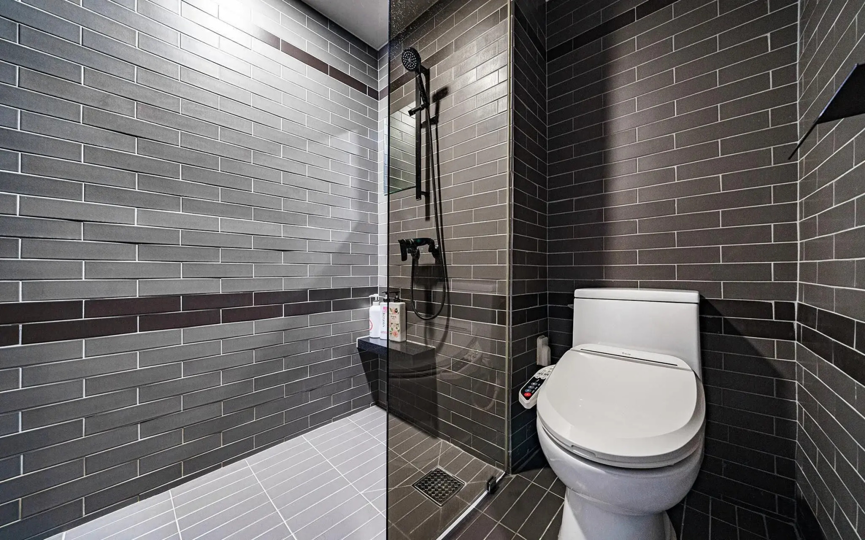 Seongnam Yaja Sujin Station