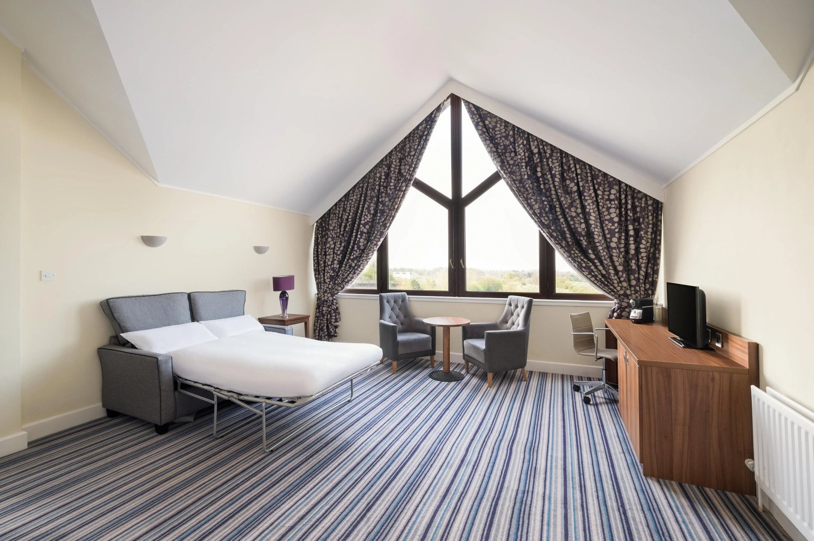 Holiday Inn Glasgow East Kilbride by IHG