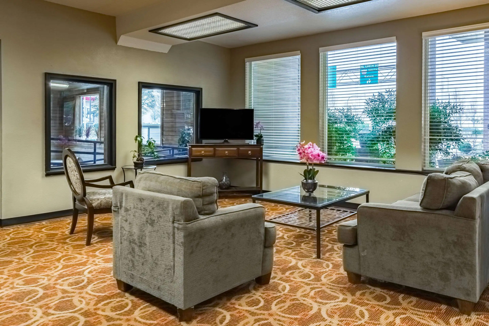 Quality Inn & Suites Vancouver North