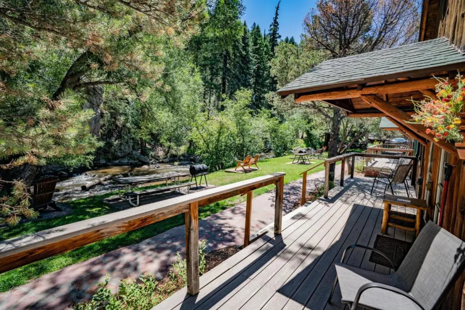 Colorado Bear Creek Cabins