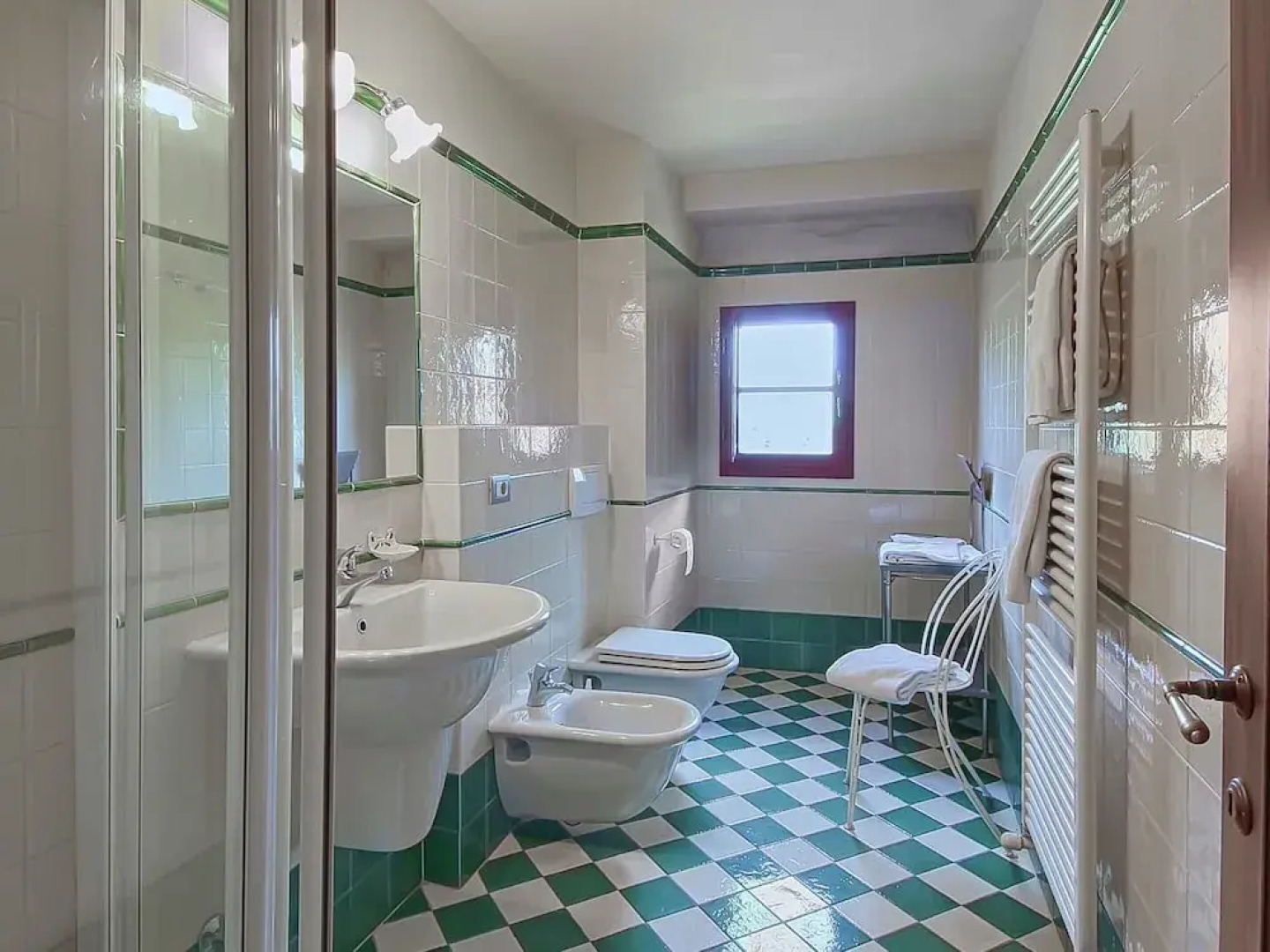 Pleasant Holiday Home in Reggello With Pool