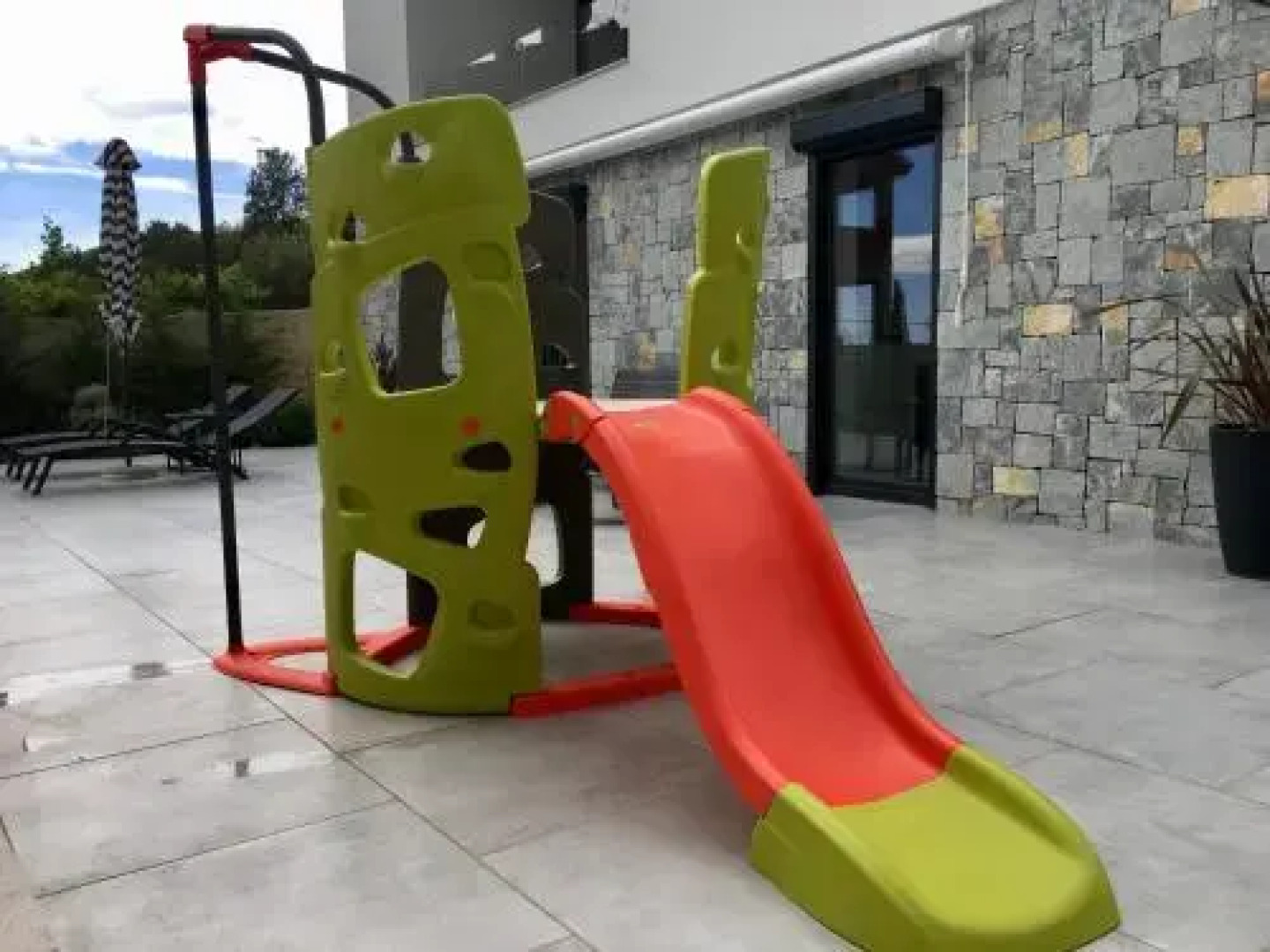 Five Bedroom Holiday Home In Kornic