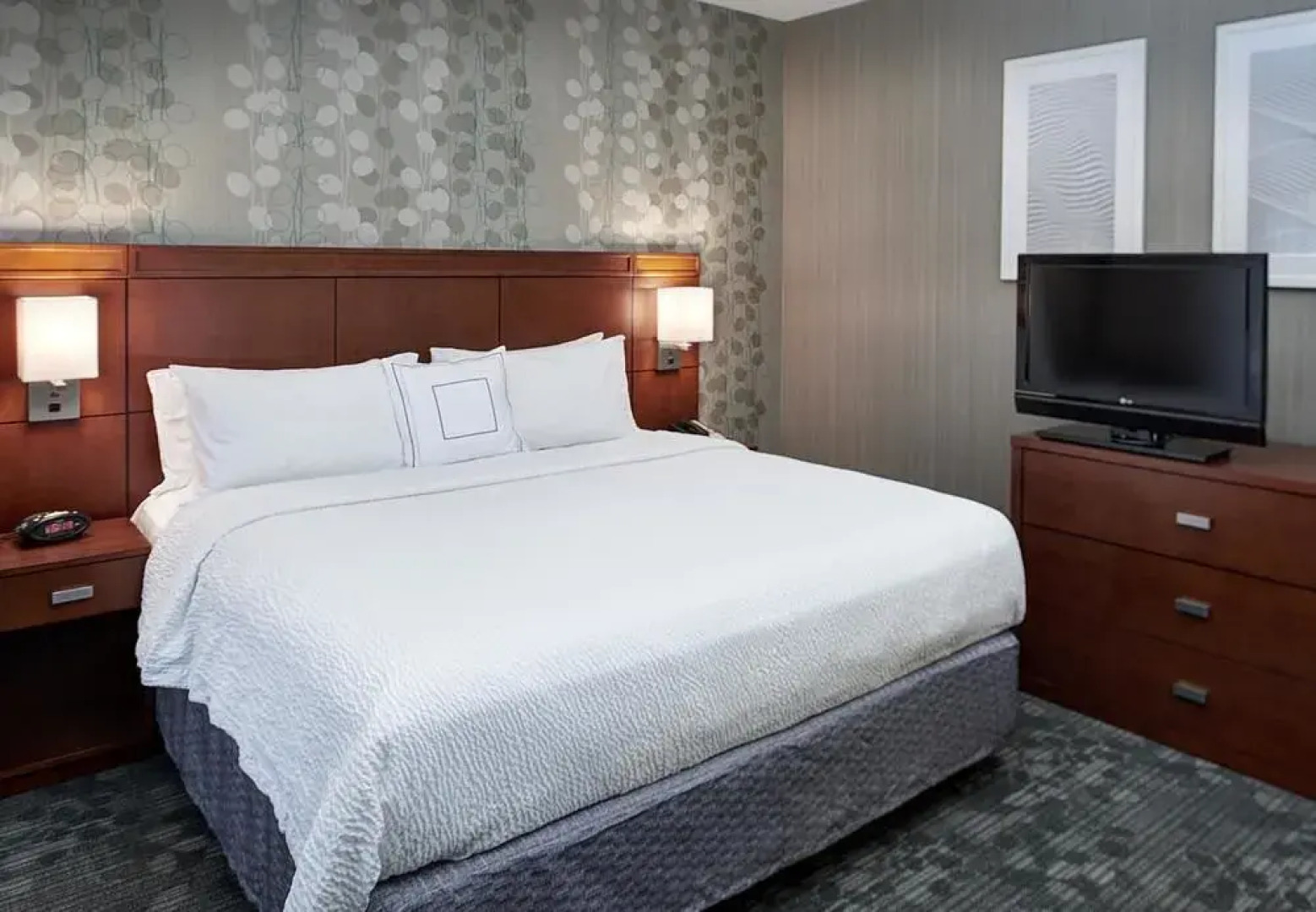 Courtyard by Marriott Milwaukee Brookfield