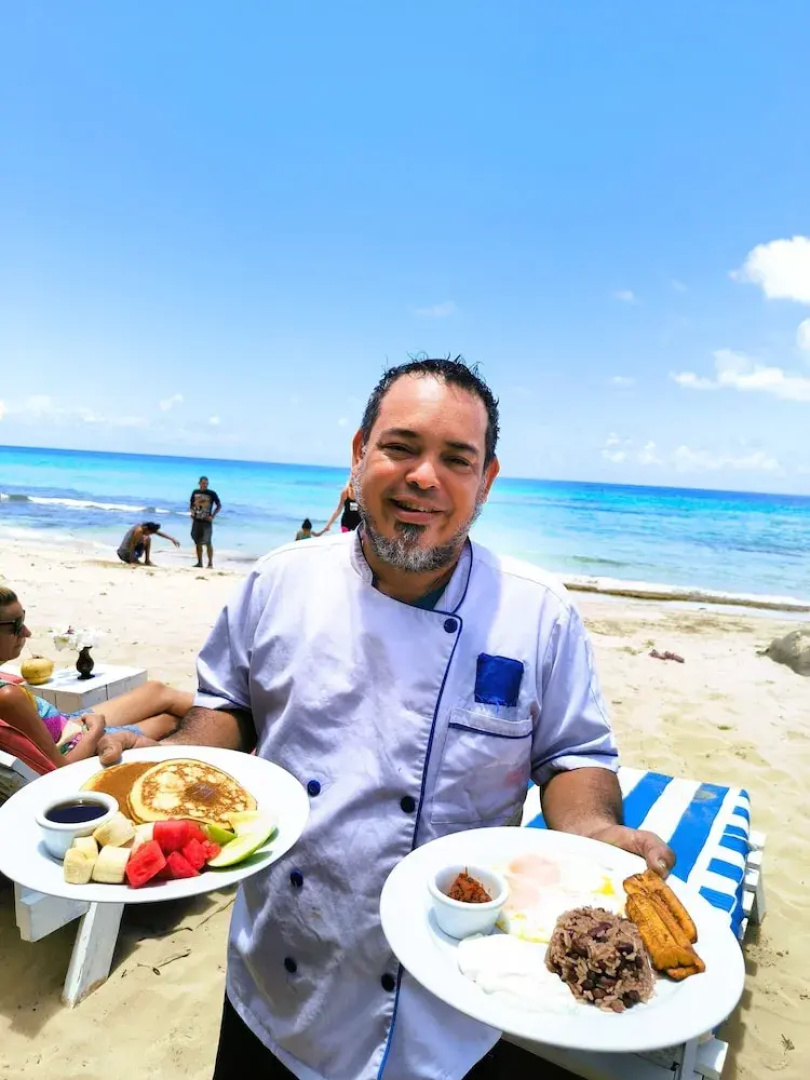 Paraiso Beach Hotel