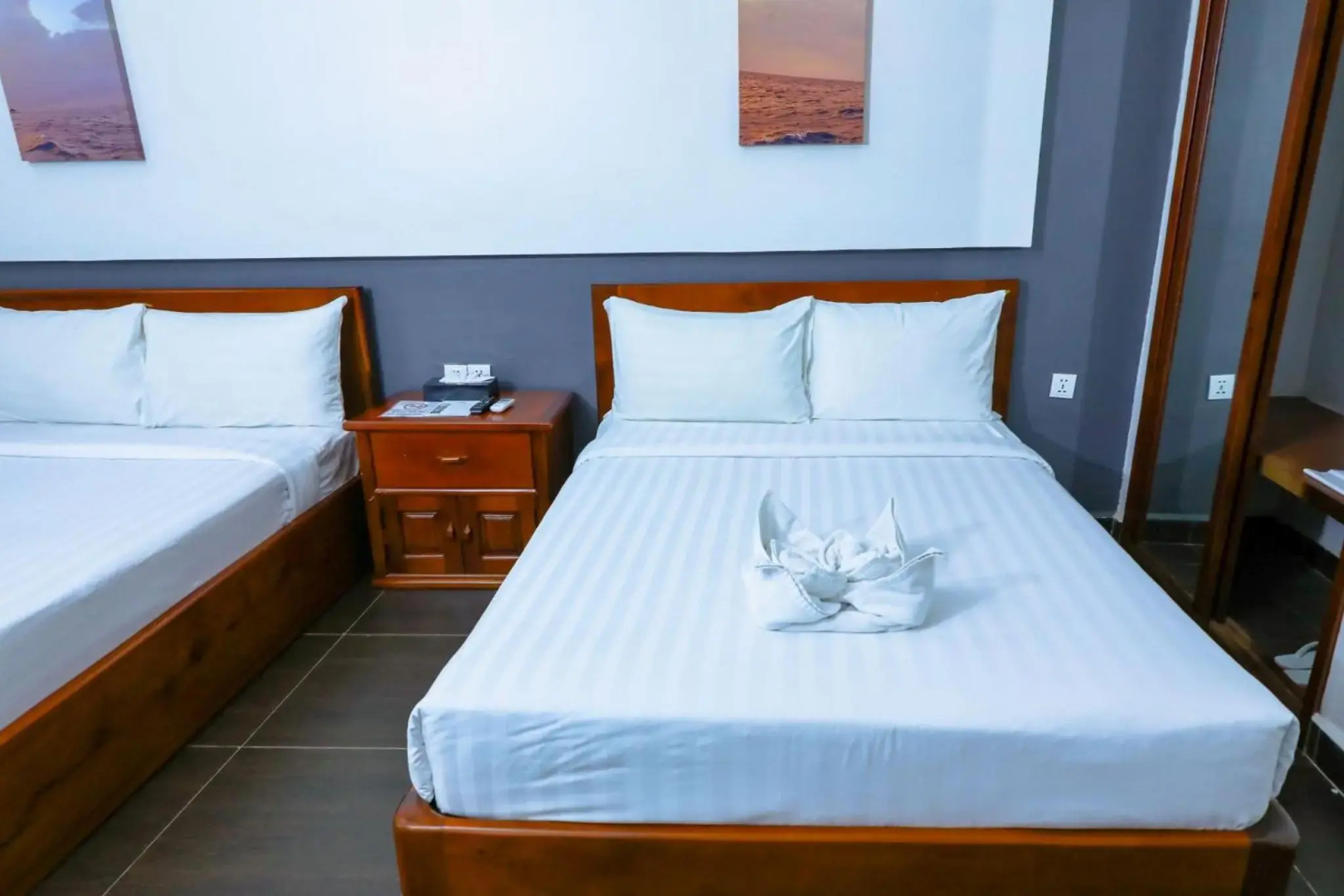 Sea Breeze Resort