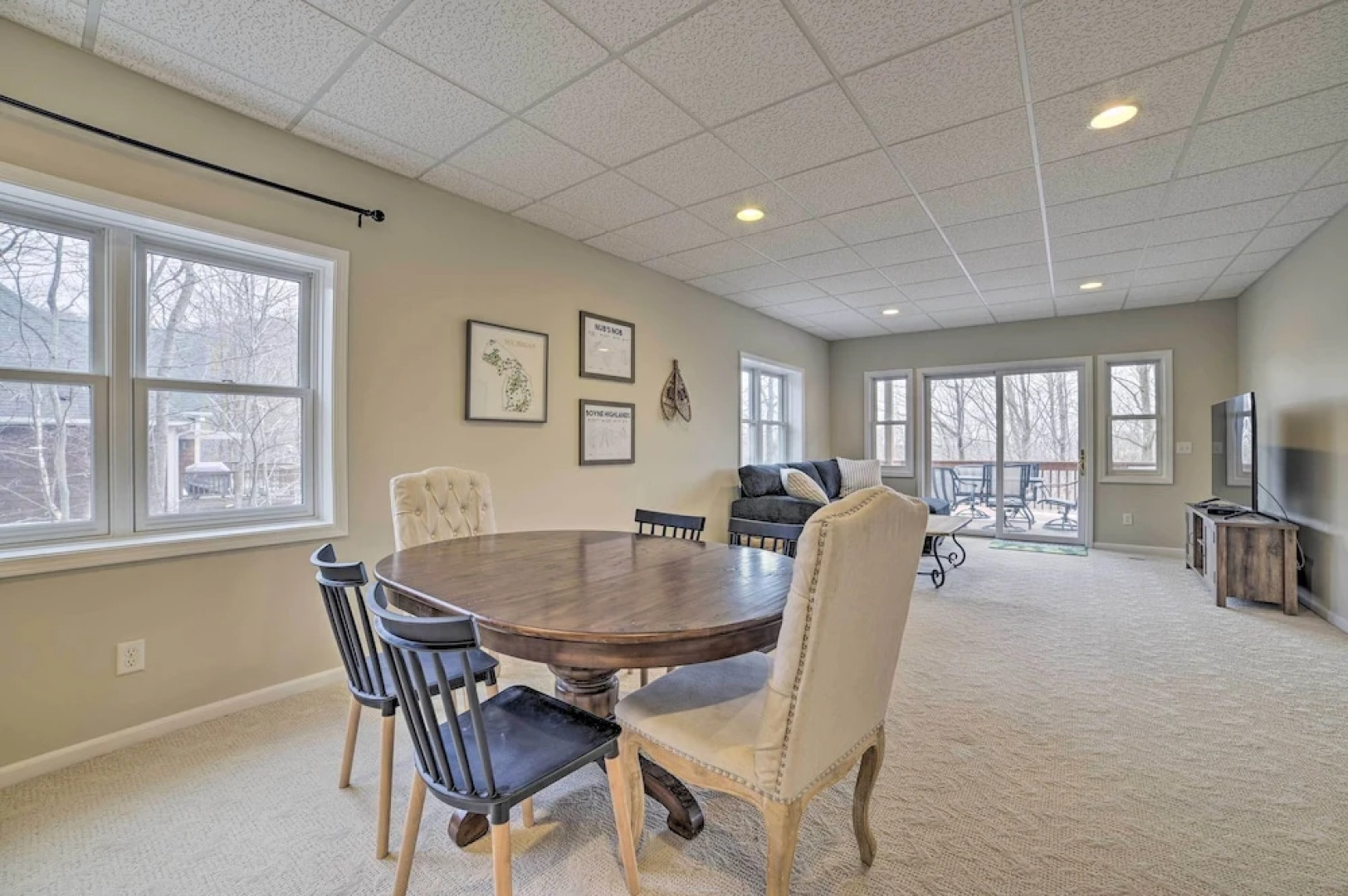 1 Mi to Nubs Nob: Pet-friendly Home w/ Hot Tub