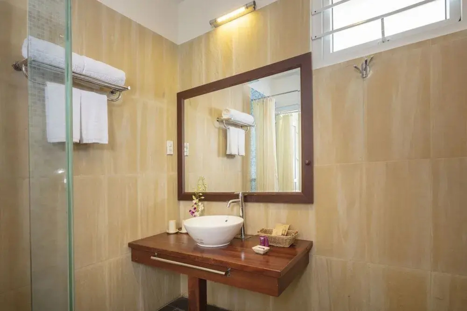 Silver Beach Resort Ke Ga