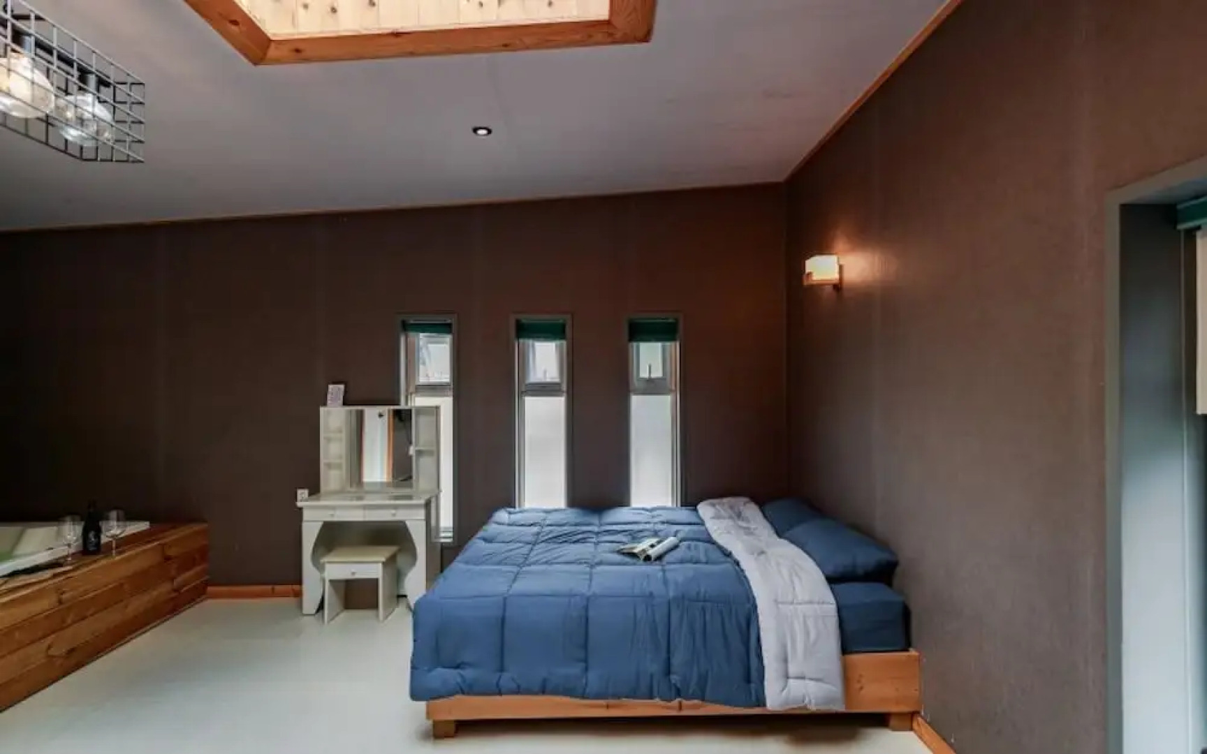 Ulsan (Baenaegol) Libe Pension