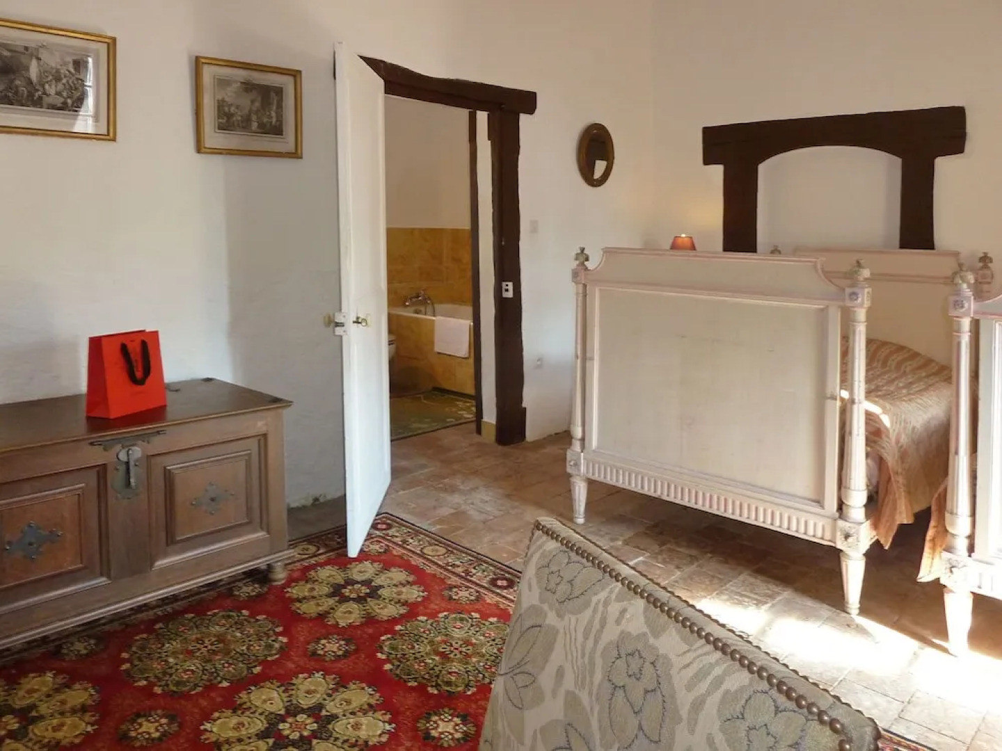 Dependance of a 16th Century Castle Listed as an Historical Monument!