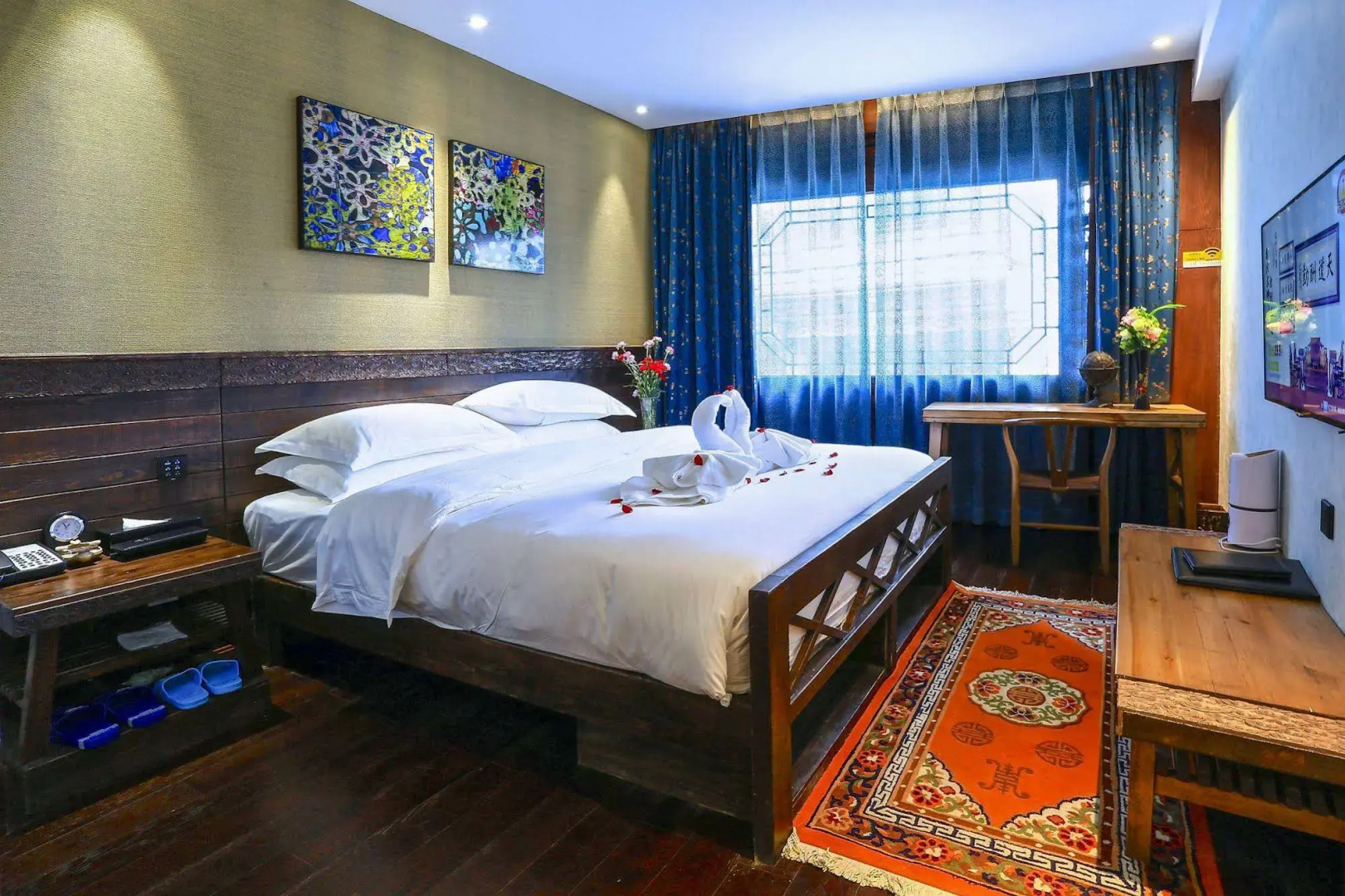 Shangri-la Bird of Paradise Inn