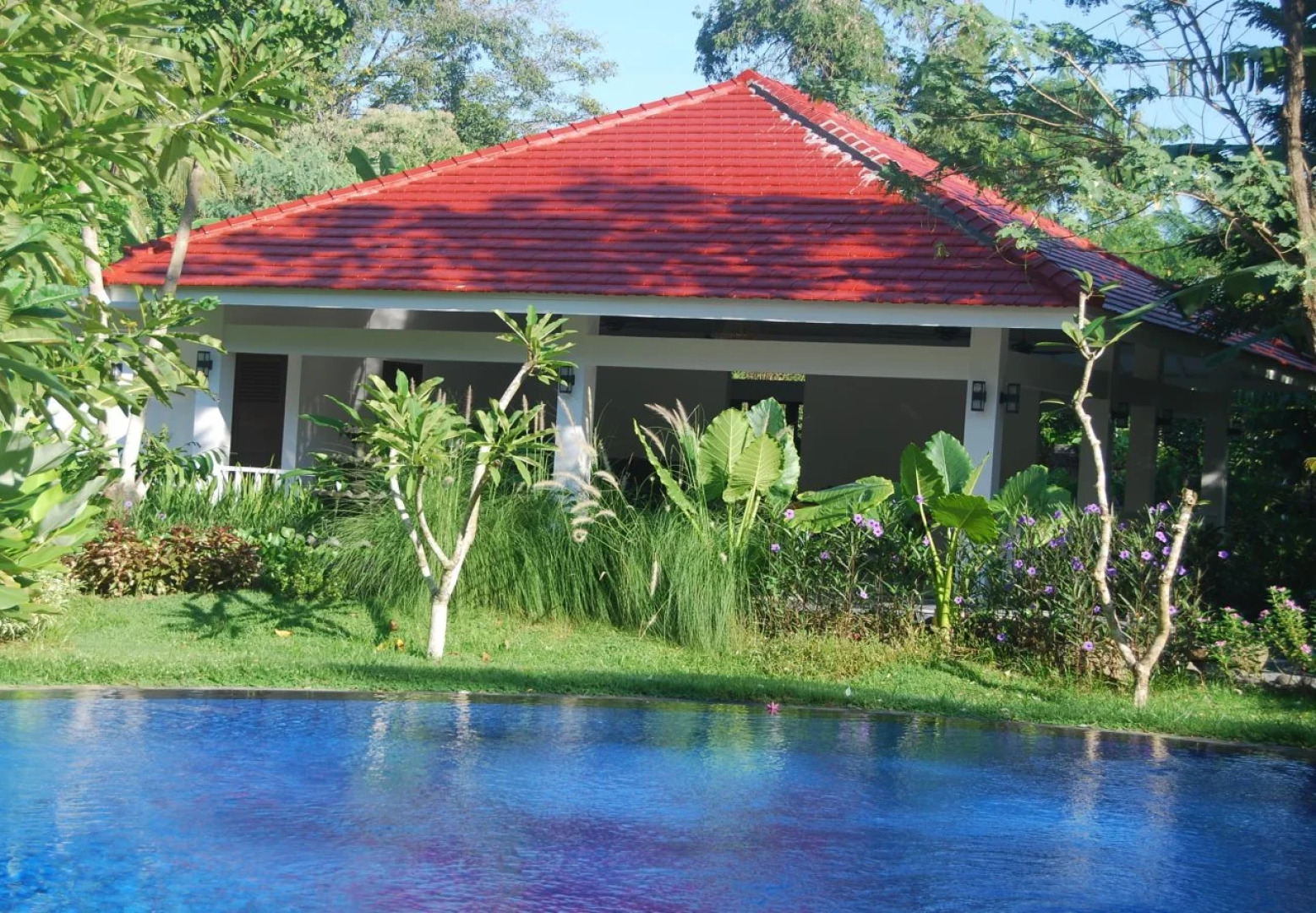 Pondok Anggrek Putih