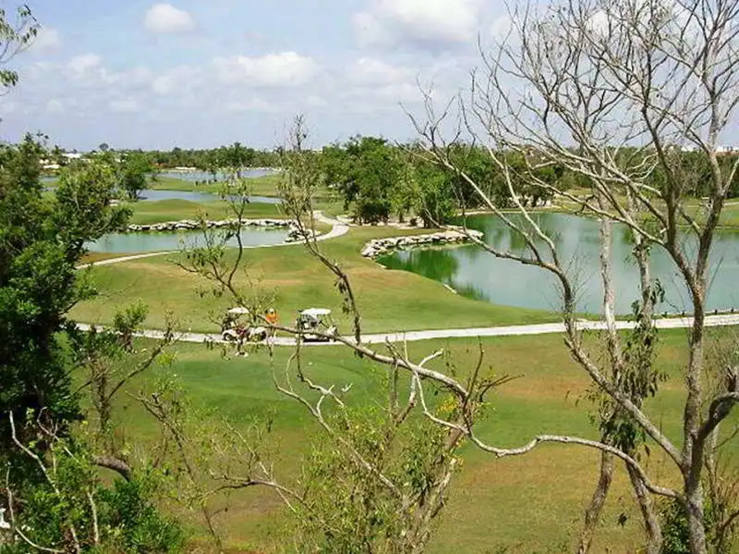 Paseo del Sol Condominios